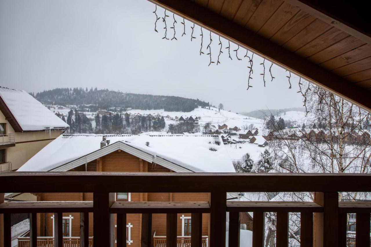 Altair Hotel Boekovel Buitenkant foto