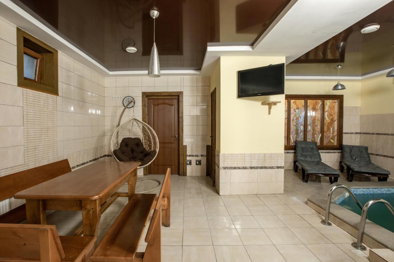 Altair Hotel Boekovel Buitenkant foto