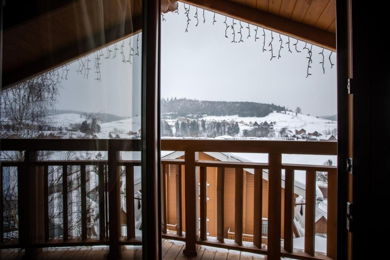 Altair Hotel Boekovel Buitenkant foto