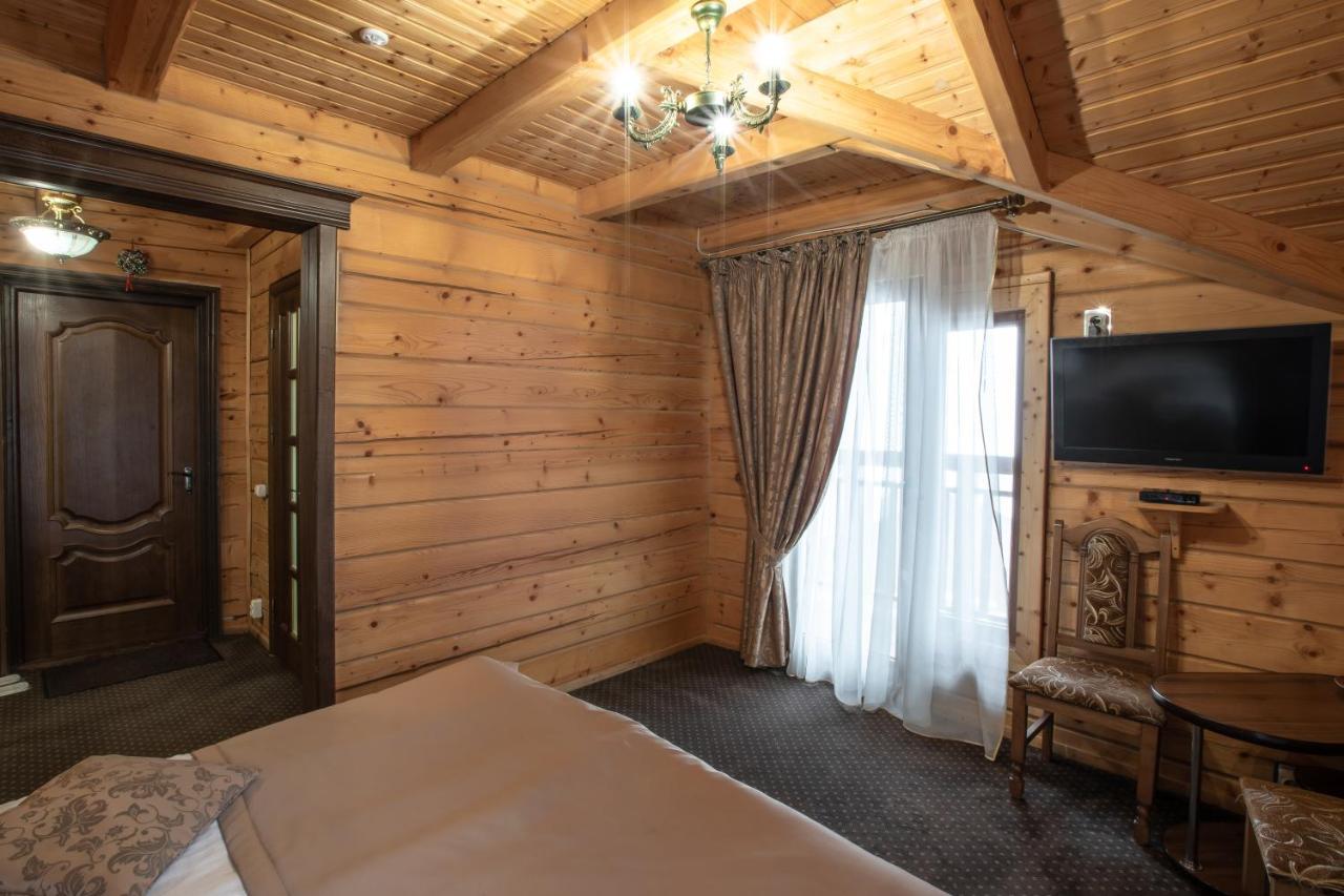 Altair Hotel Boekovel Buitenkant foto