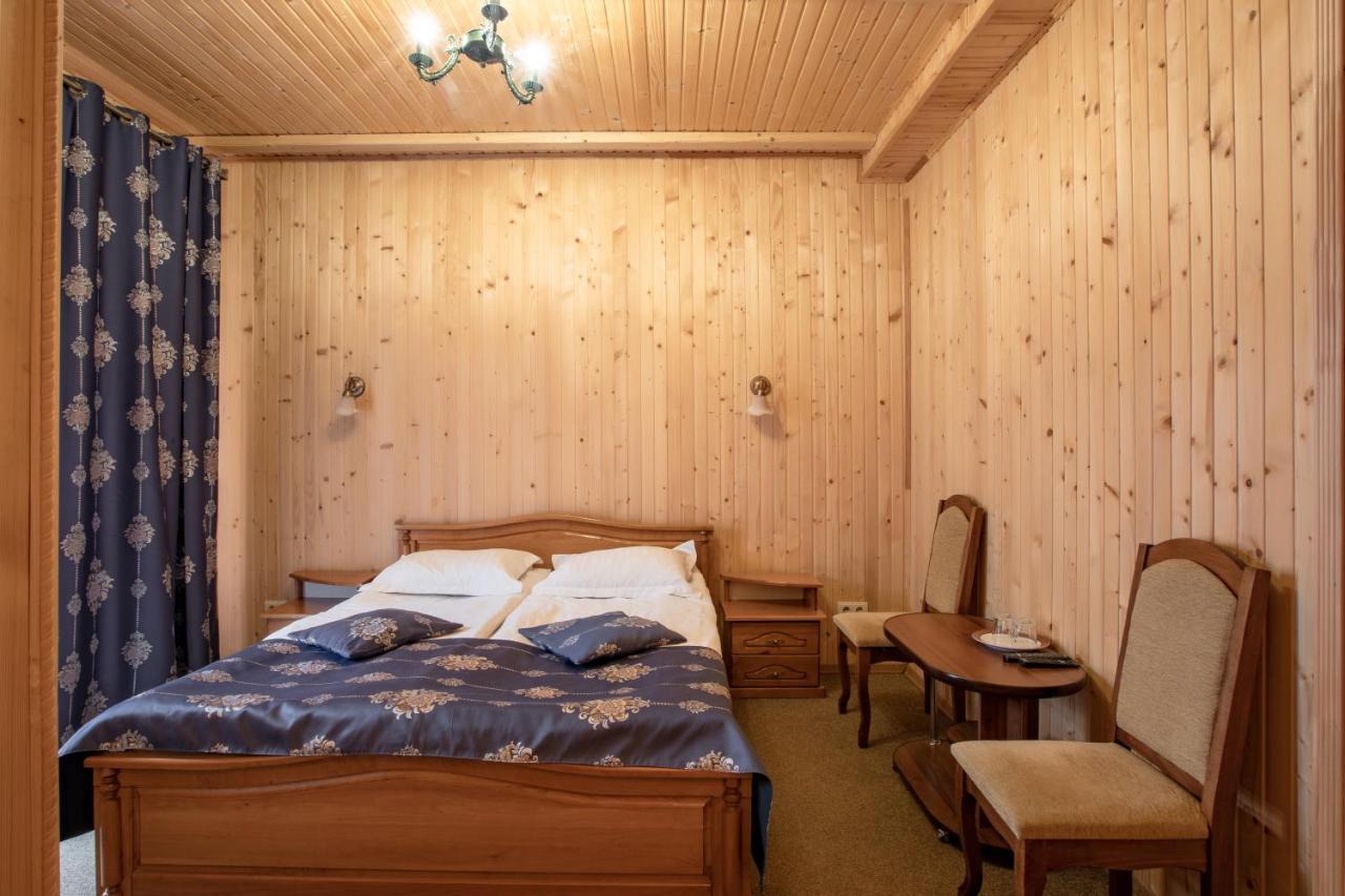 Altair Hotel Boekovel Buitenkant foto