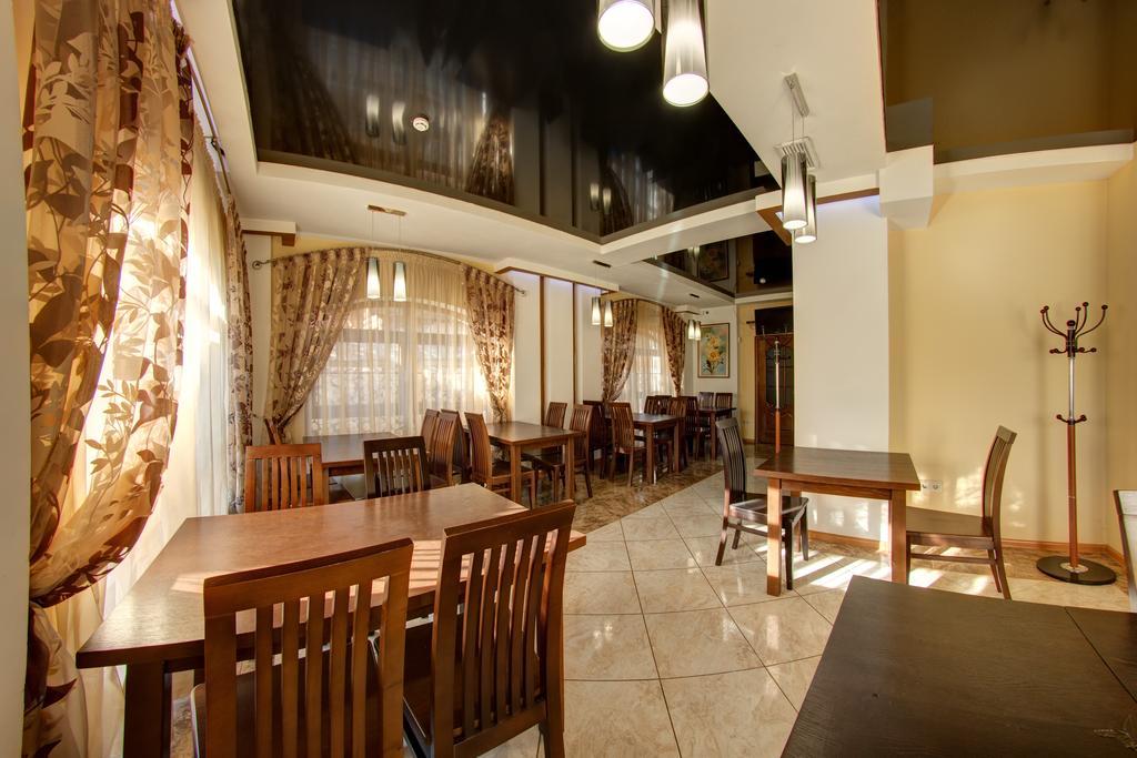 Altair Hotel Boekovel Buitenkant foto