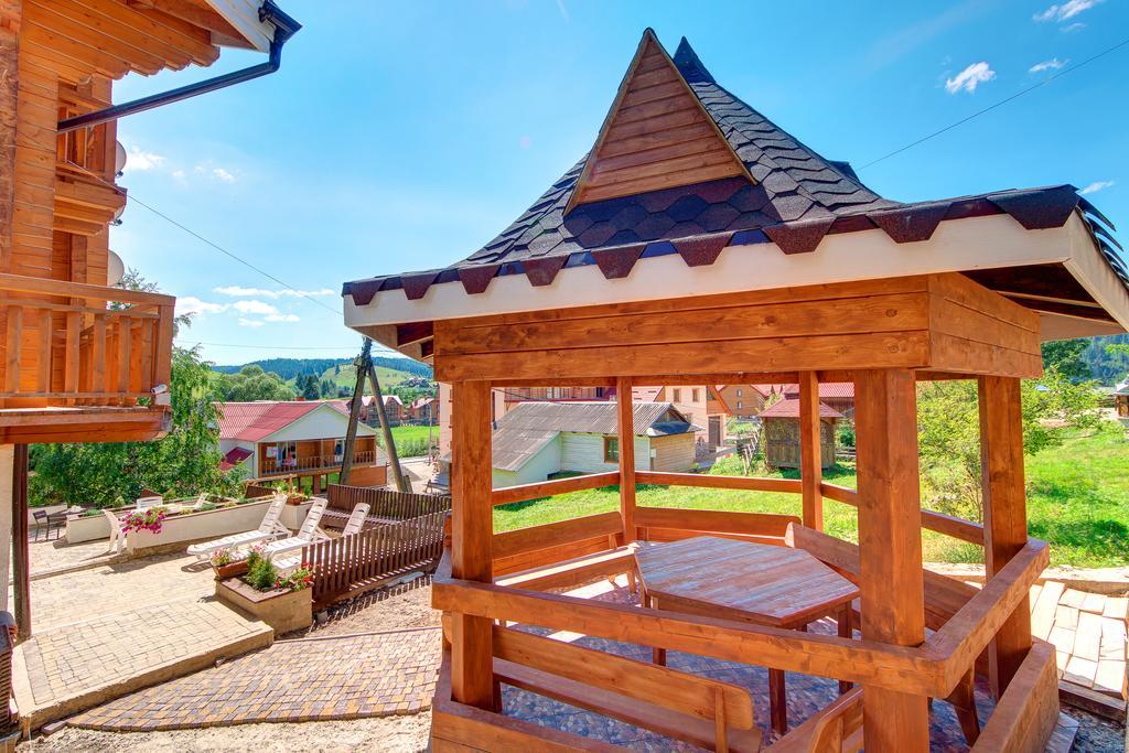 Altair Hotel Boekovel Buitenkant foto