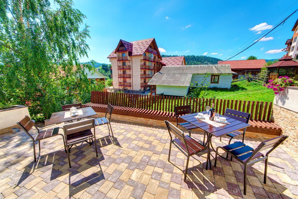 Altair Hotel Boekovel Buitenkant foto