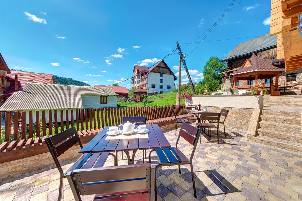 Altair Hotel Boekovel Buitenkant foto