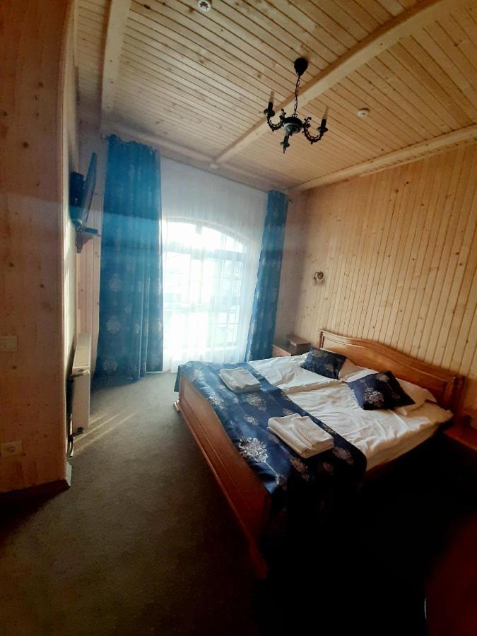 Altair Hotel Boekovel Buitenkant foto
